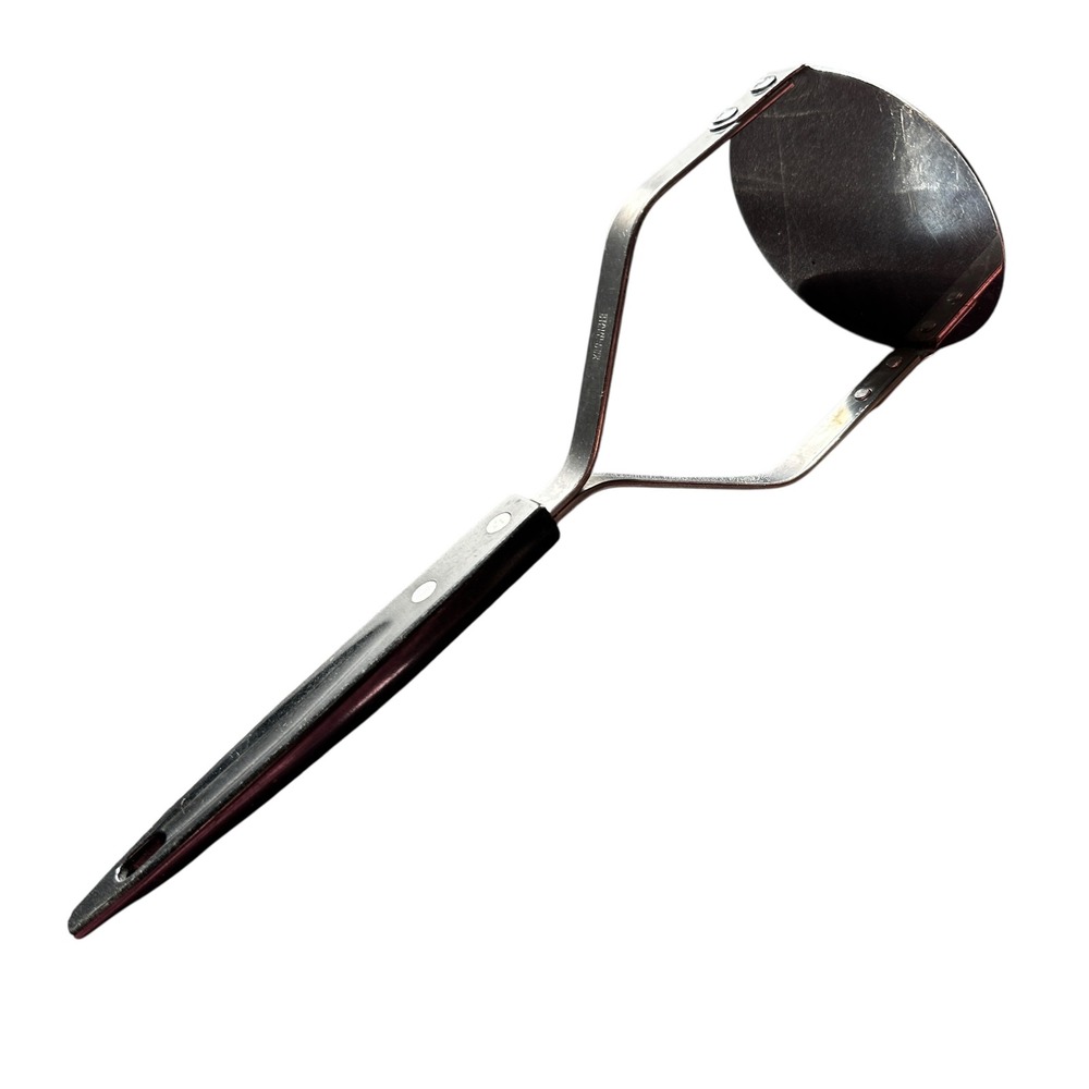 Vintage Potato Masher Flat Solid Stainless Steel‎ Base Black Handle Made In USA